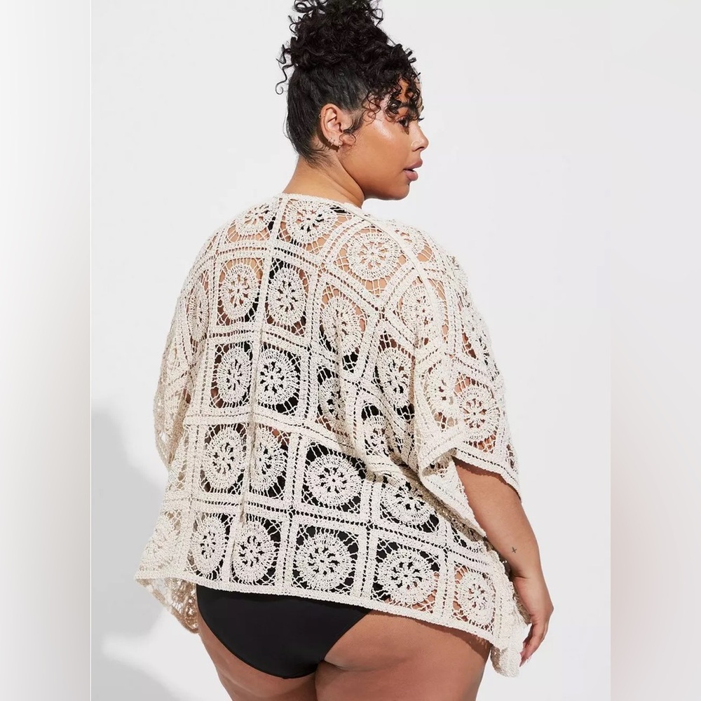 Torrid Crochet Ruana - Picture 3 of 7